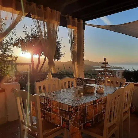 Holiday home Domus De Mariedda *